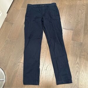 Banana Republic Men's Dark Blue Chinos Size 31x32